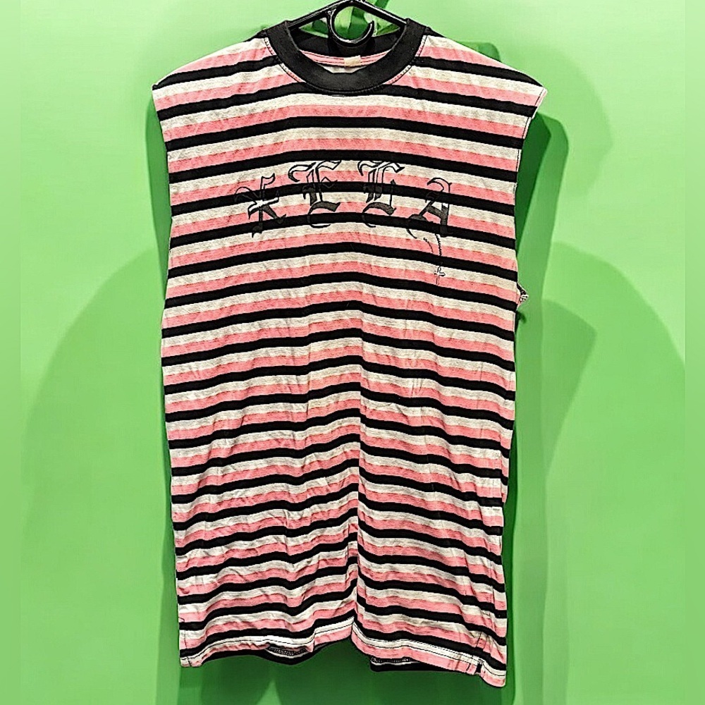 Striped OVERSIZED Sleeveless Top with Graphic XL